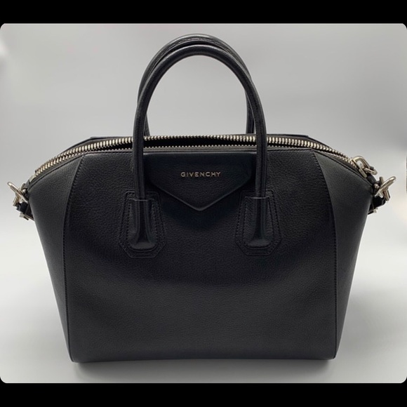 Givenchy Handbags - Authentic Givenchy Medium Antigona Bag.